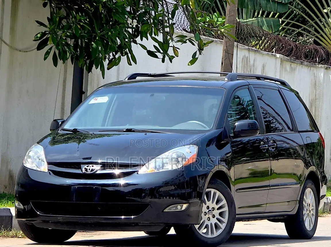 Toyota Sienna XLE Limited 4WD 2008 Black