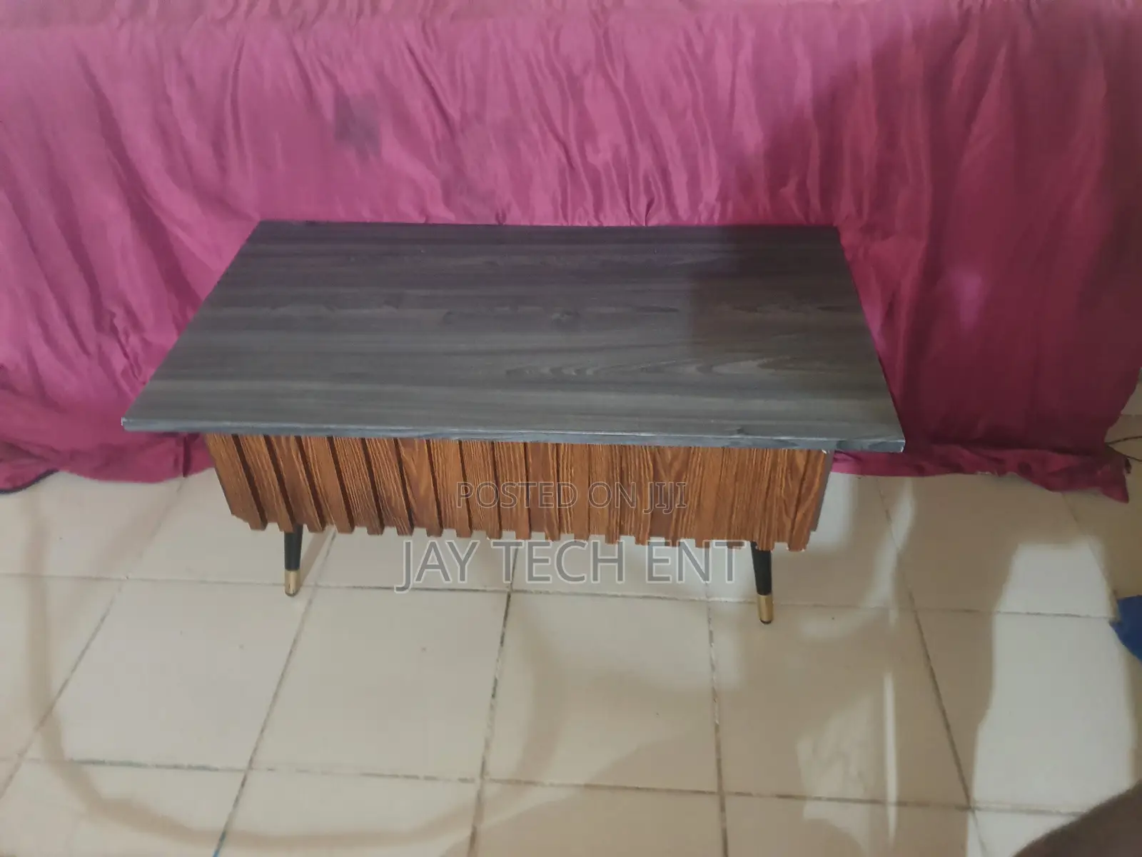 Portable Centre Table