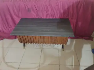 Portable Centre Table