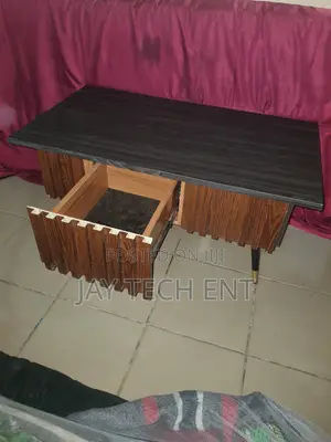 Portable Centre Table