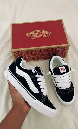 Quality Vans Sneakers