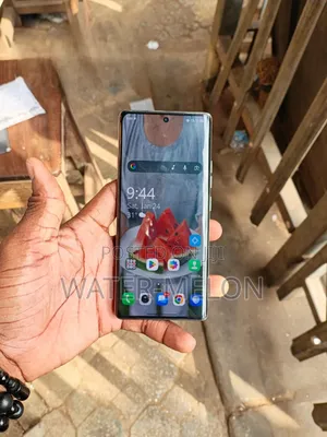 Tecno Camon 40 Pro 4G 256 GB Gray