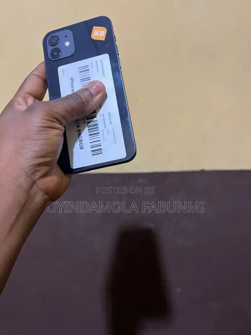 Apple iPhone 12 64 GB Blue