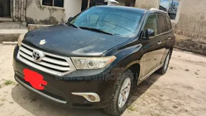Toyota Highlander 2012 Black