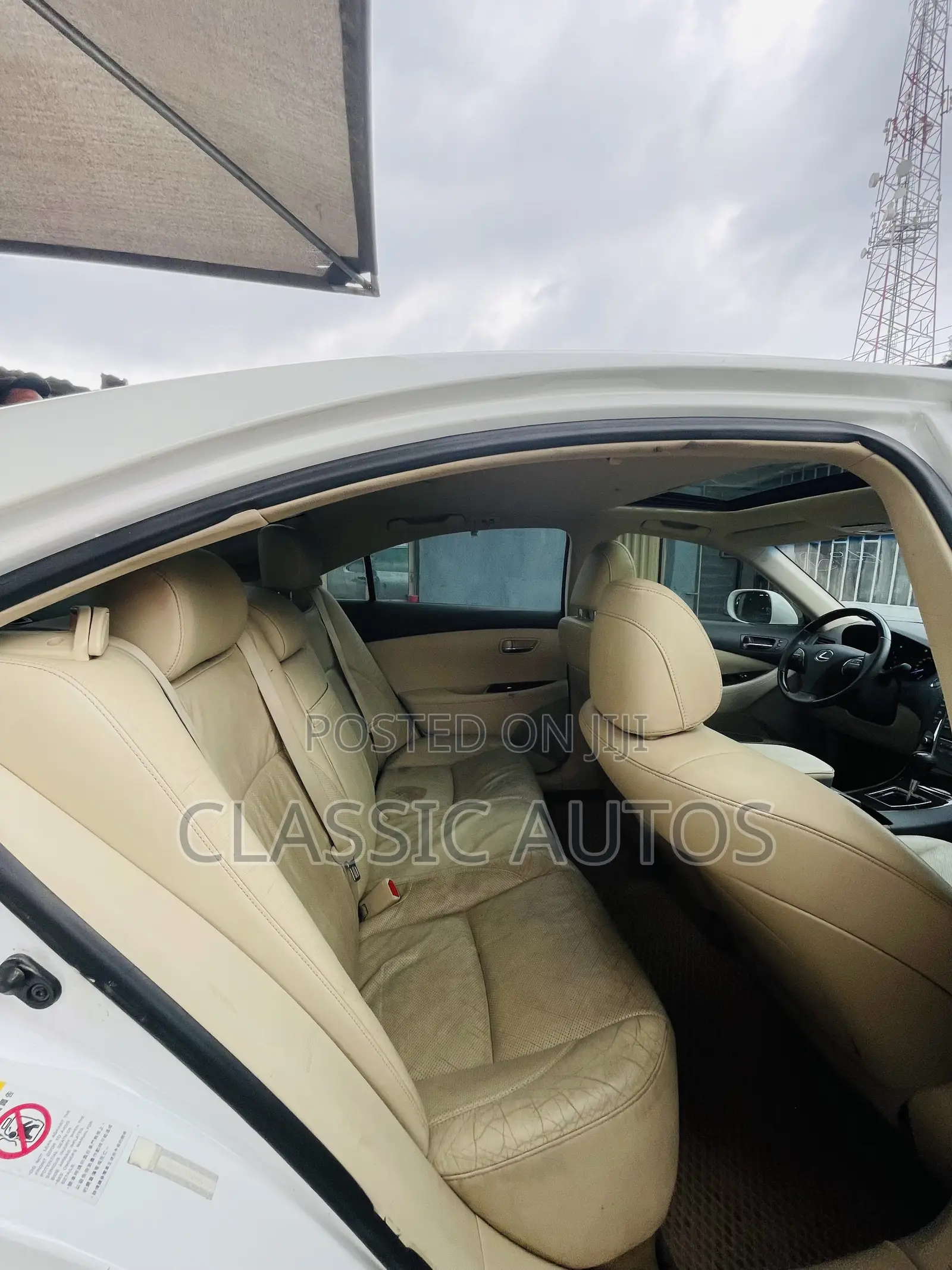 Lexus ES 350 2011 White