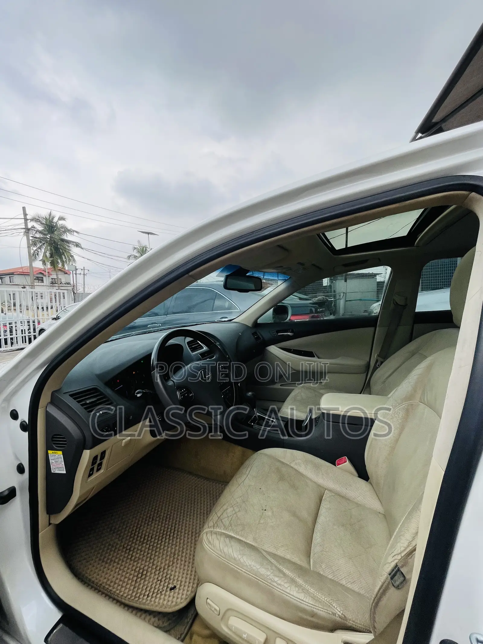 Lexus ES 350 2011 White