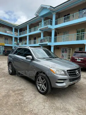 Mercedes-Benz M Class ML 350 BlueTEC 4Matic 2012 Gray