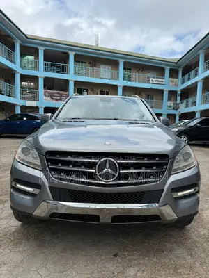 Mercedes-Benz M Class ML 350 BlueTEC 4Matic 2012 Gray
