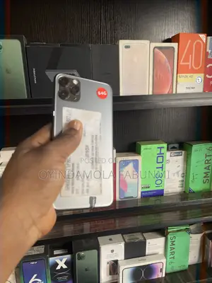 Apple iPhone 11 Pro Max 64 GB Black