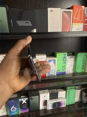 Apple iPhone 11 Pro Max 64 GB Black