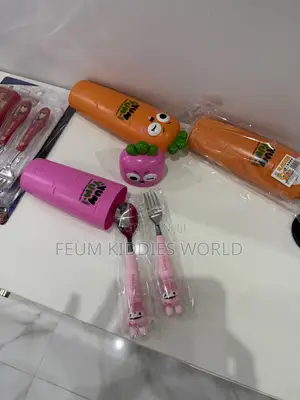 Carrot Cutlery Set