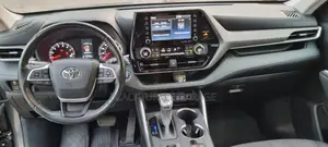 Toyota Highlander 2023 Gray