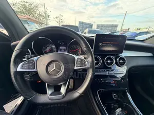 Mercedes-Benz GLC-Class 2017 Black