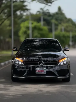 Mercedes-Benz C400 2013 Black