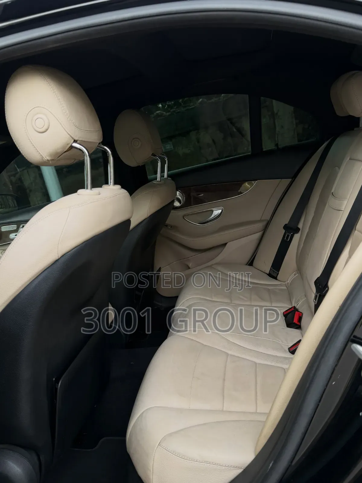 Mercedes-Benz C400 2013 Black