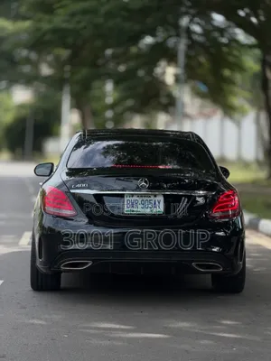 Mercedes-Benz C400 2013 Black