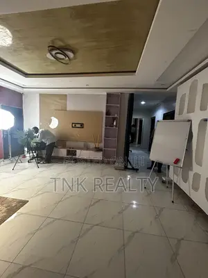 Semi Furnished 3bedroom Apartment for Sale
