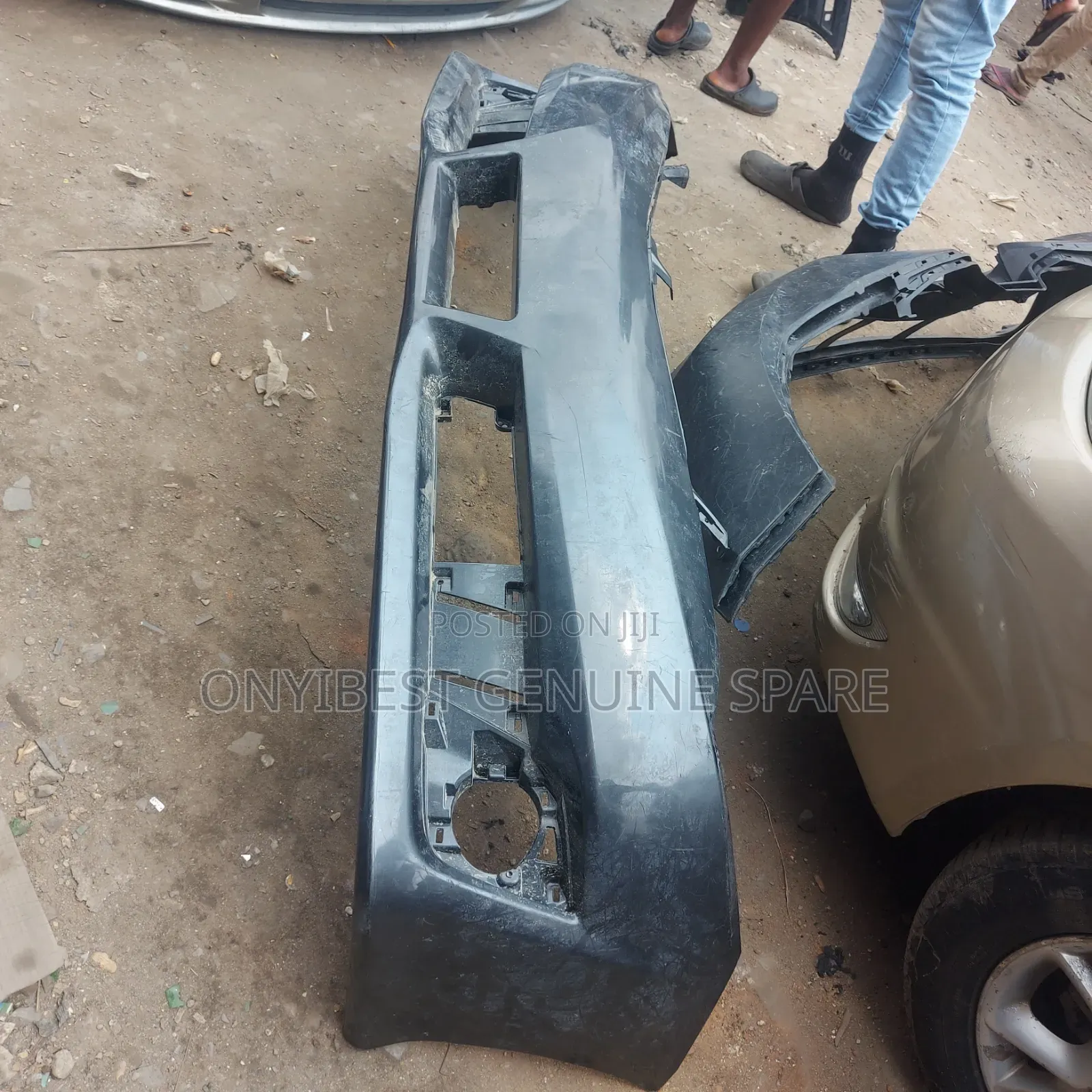 Front Bumper Camry 2012 Spot