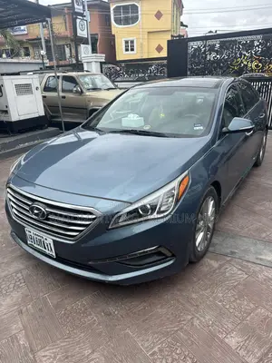Hyundai Sonata Limited 4dr Sedan (2.4L 4cyl 6A) 2015 Blue