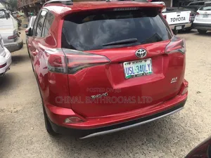 Toyota RAV4 2013 Red