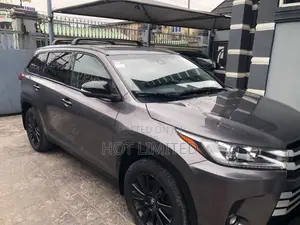 Toyota Highlander 2019 Gray