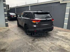 Toyota Highlander 2019 Gray