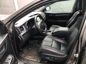 Toyota Highlander 2019 Gray