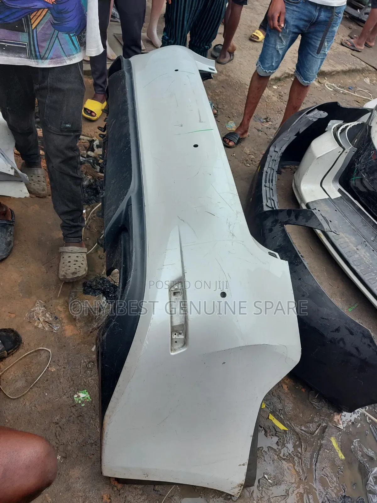 Back Bumper Es350 2015