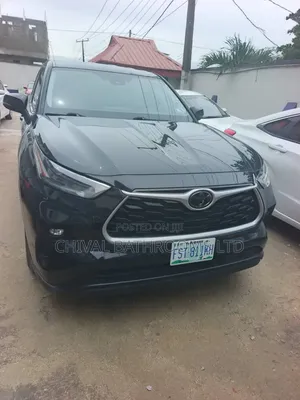 Toyota Highlander 2022 Black