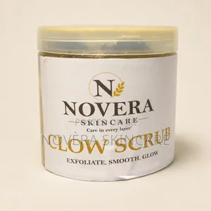 Novèra Exfoliating Glow Body Scrub