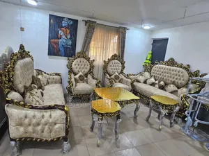 Classic Turkish Sofa by 10 Seaters
