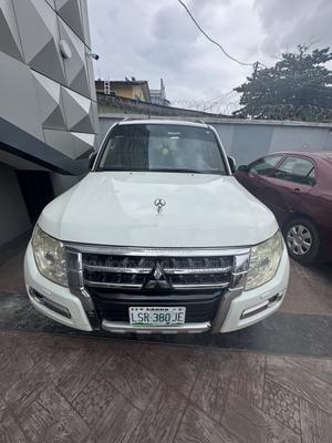 Mitsubishi Pajero 3.5 V6 GDI Elegance 2005 White