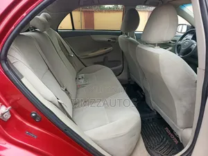 Toyota Corolla 2009 Red