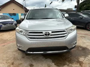 Toyota Highlander 2012 Silver