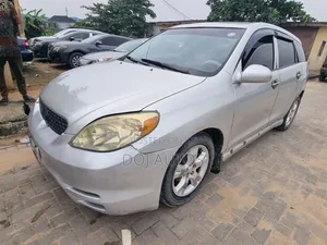 Toyota Matrix 2004 Silver