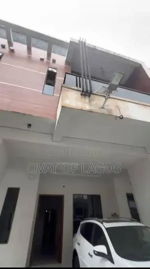 3bdrm Duplex in Ikota for rent