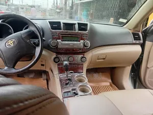 Toyota Highlander 2009 Green