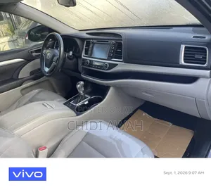 Toyota Highlander 2015 Gray