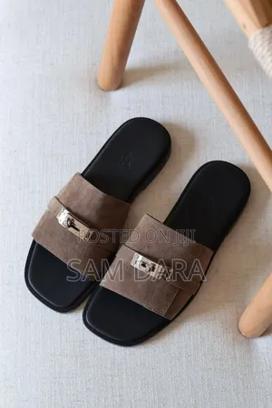 Dayrah Pairs
