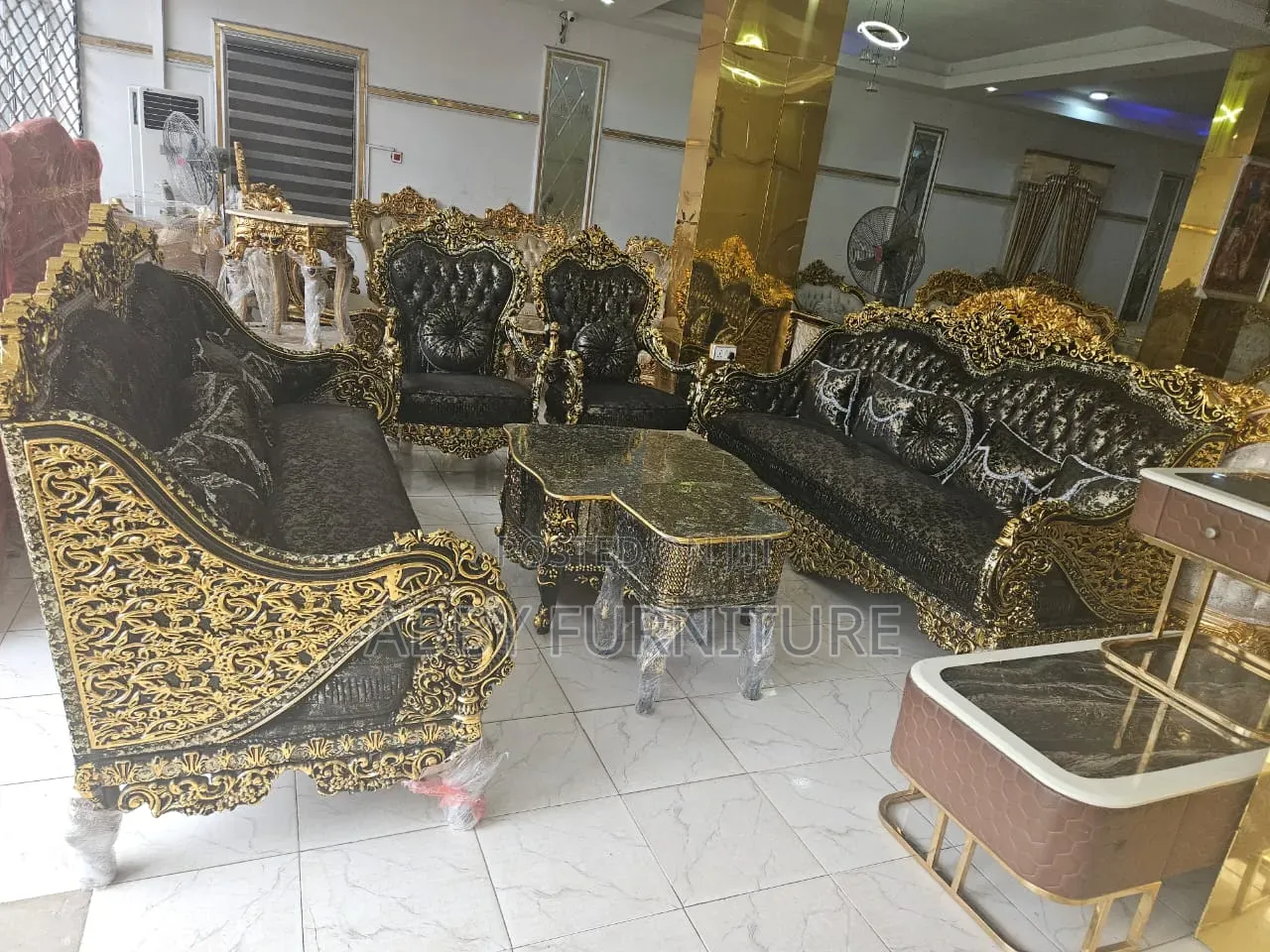 Classic Turkey Sofa by 10 Seaters