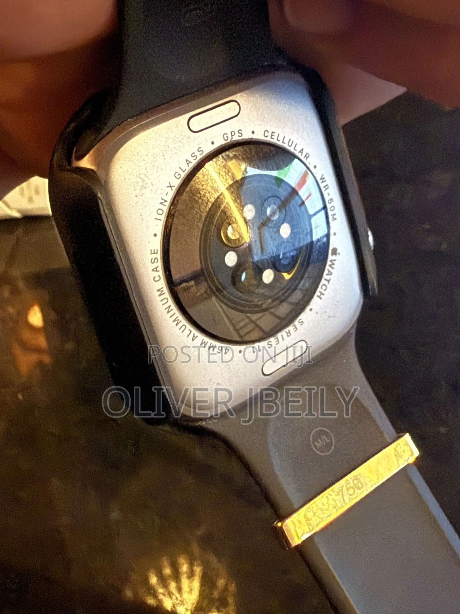Apple Watch Series 11 / 46mm / GPS / Cellular