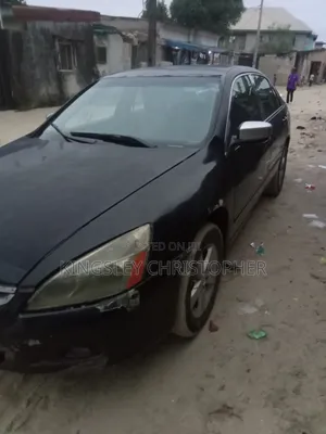 Honda Accord 2004 Black