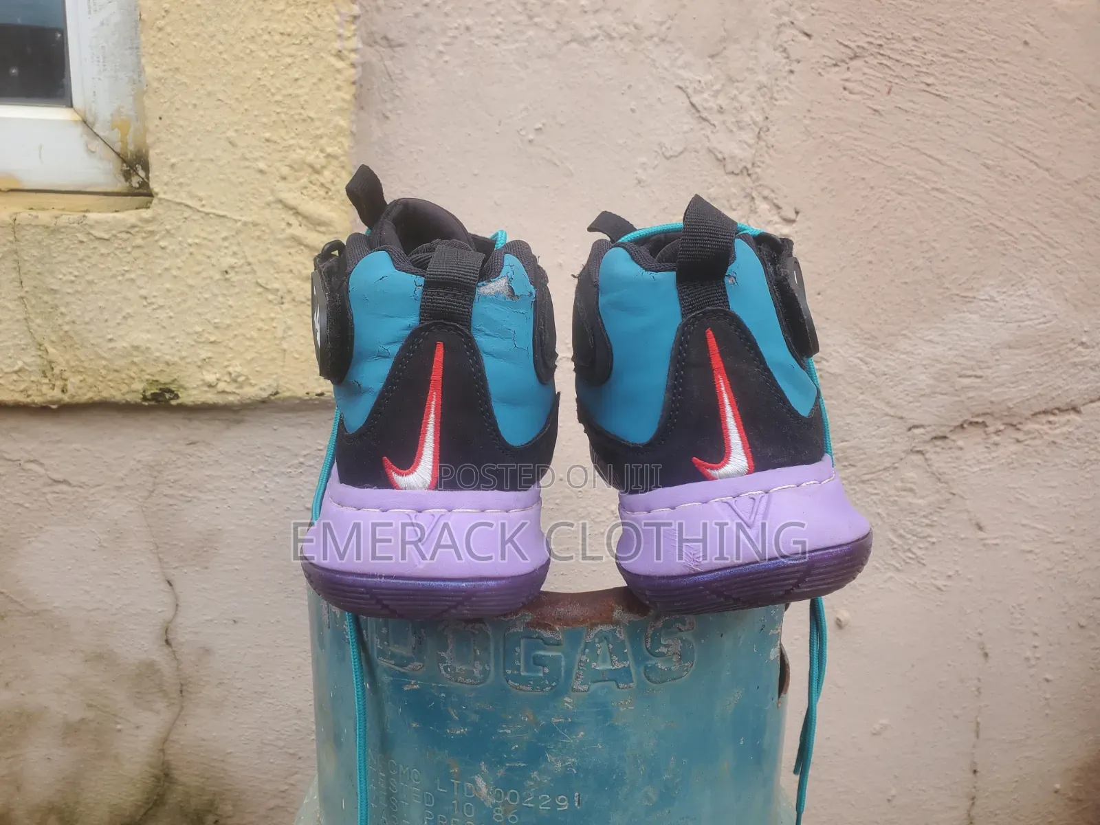 Nike Sneakers