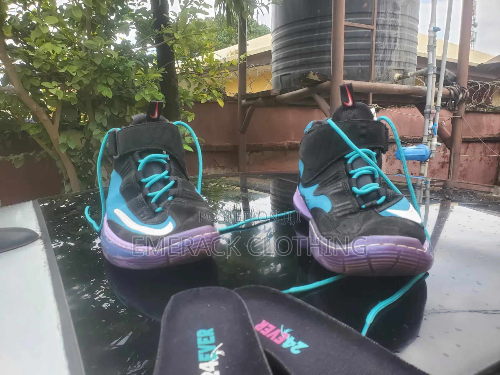 Nike Sneakers