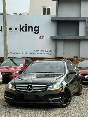 Mercedes-Benz C300 2013 Black