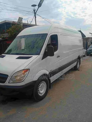 2 Ton Van for Hire