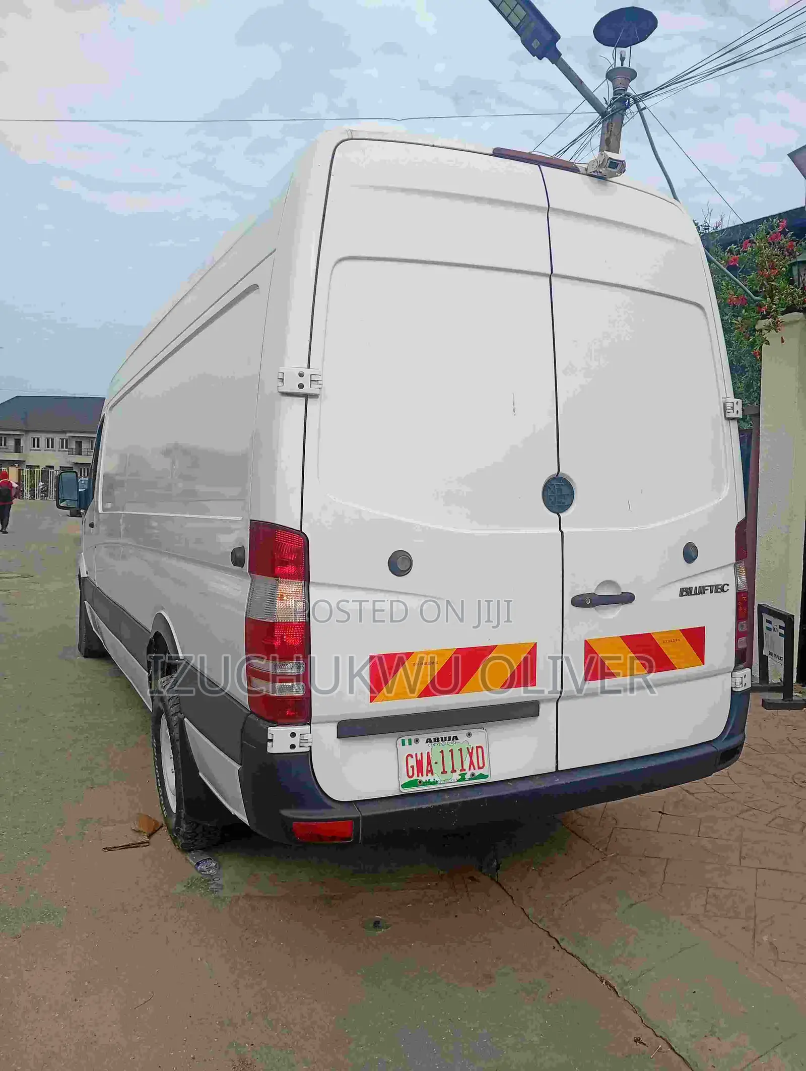 2 Ton Van for Hire