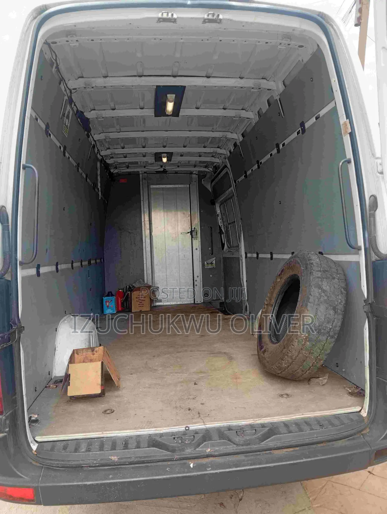 2 Ton Van for Hire