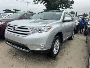 Toyota Highlander 2012 Silver