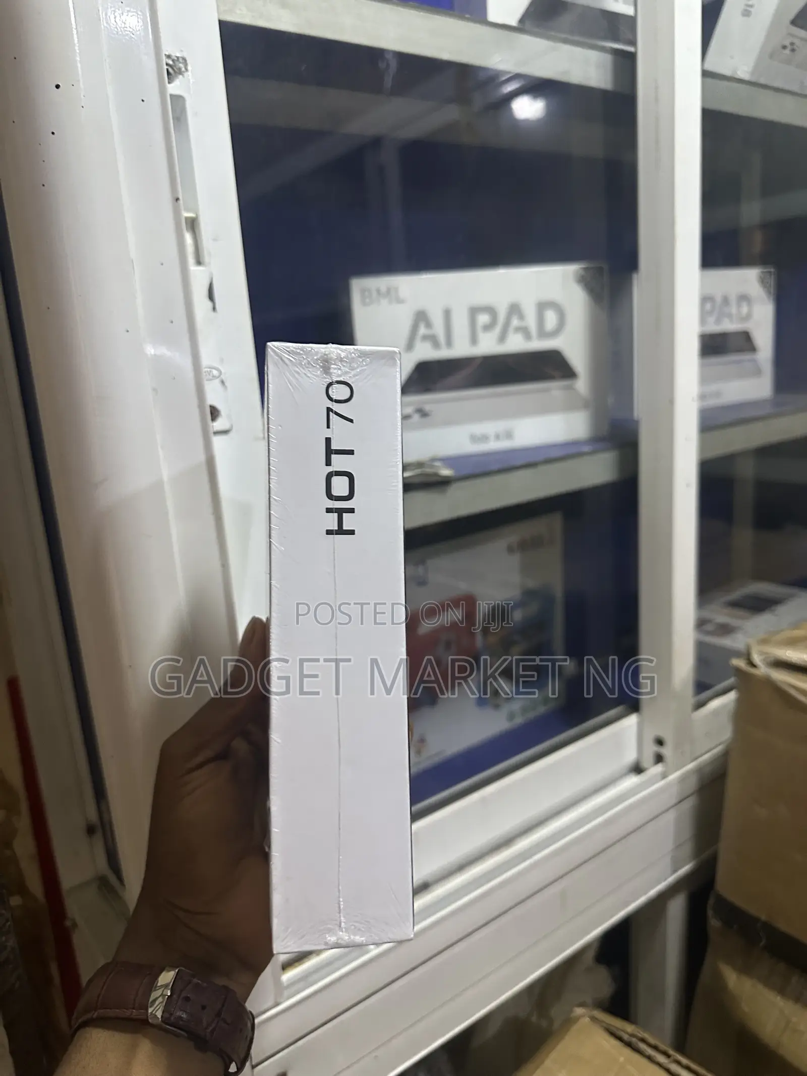 New Infinix Hot 70 256 GB